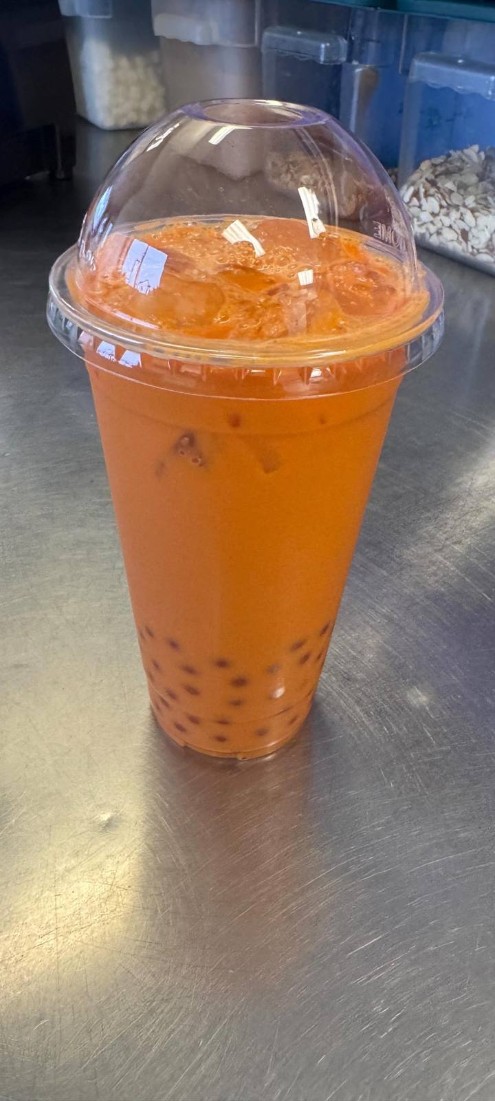 Thai tea bubble tea